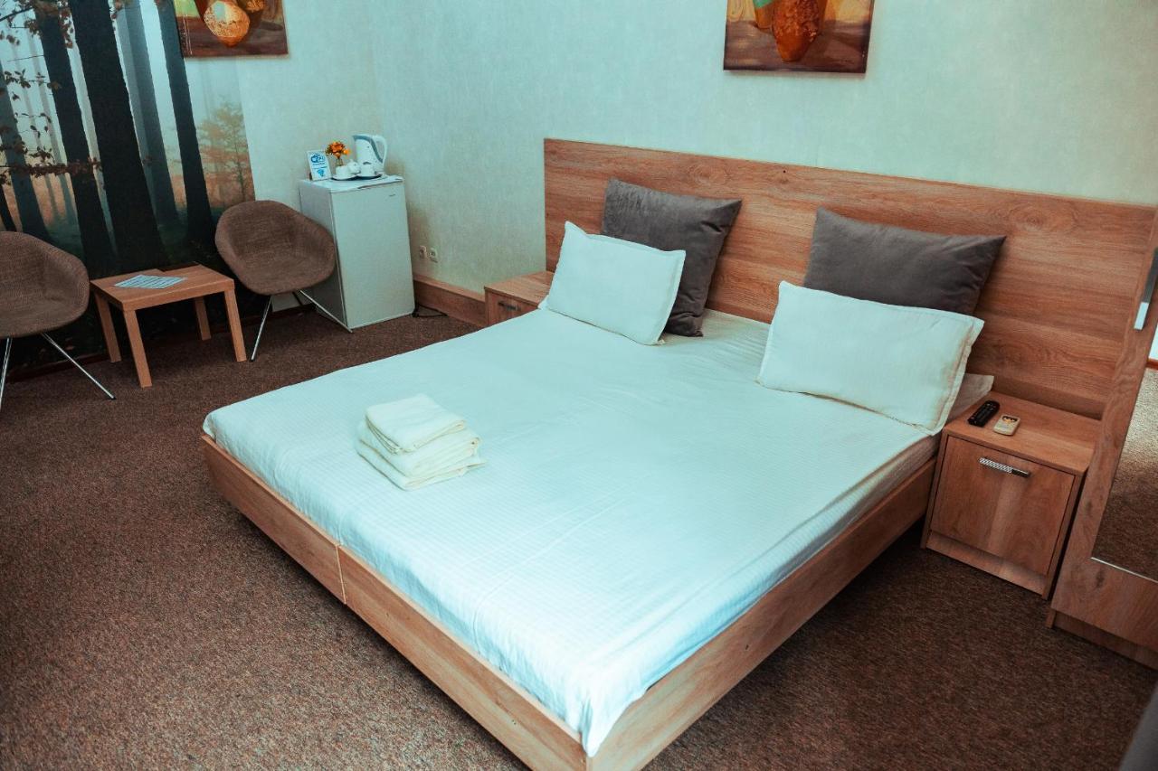 Ocean Hotel Бішкек Екстер'єр фото